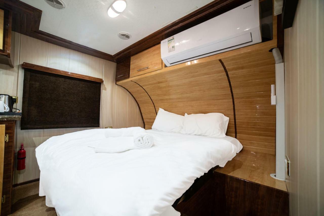 Caravana Beach Resort Al Zorah Ajman Extérieur photo